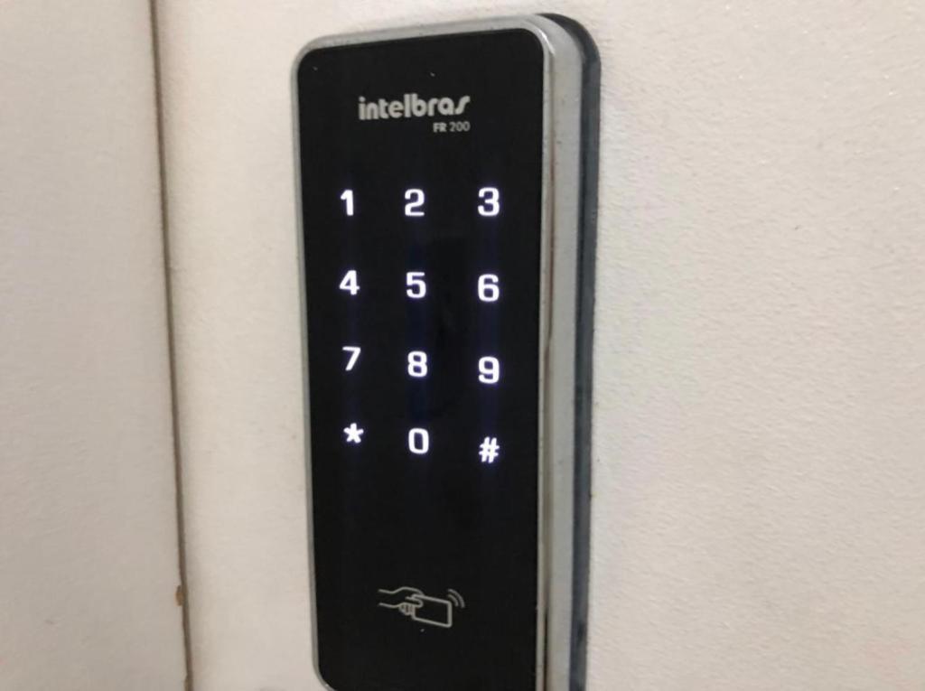 Apt2 Piscina Netflix Wifi Ar Cond Prox A 2 Shoppigns 포르탈레자 외부 사진